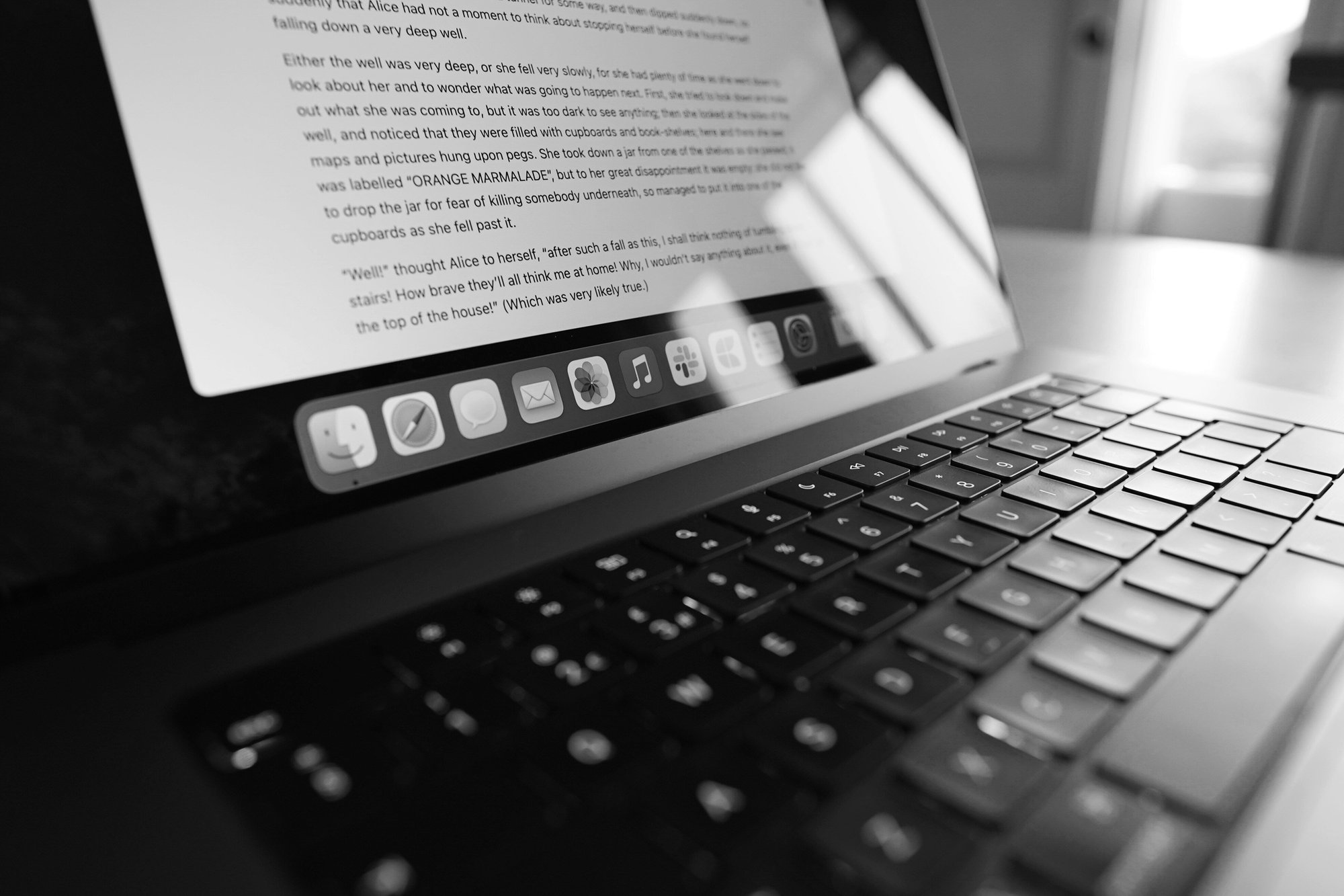 dan-counsell-UFrd8csYr1w-unsplash