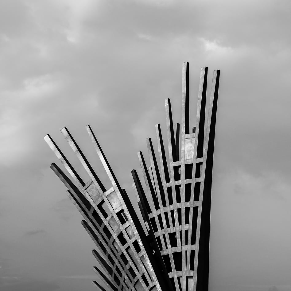 robert-casmirovici-gJRGEgBMINw-unsplash